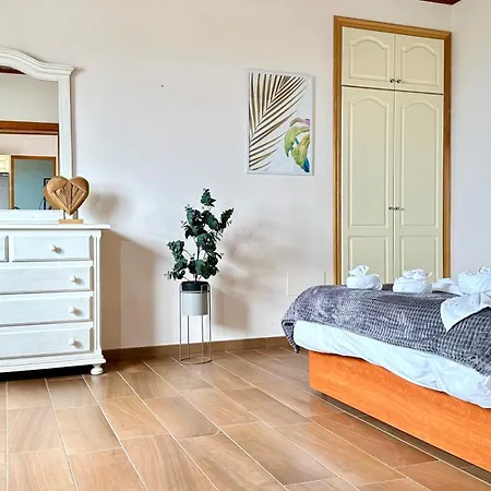 Apartment Maravilloso Atico Con Terraza, Vistas, Bbq, Wifi *